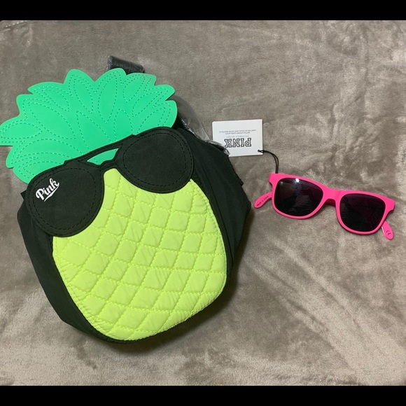 PINK Victoria's Secret Accessories - Victoria’s Secret Pink Summer Bundle
